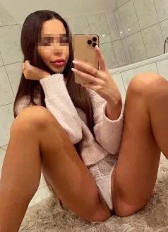  Элечка, 22, 